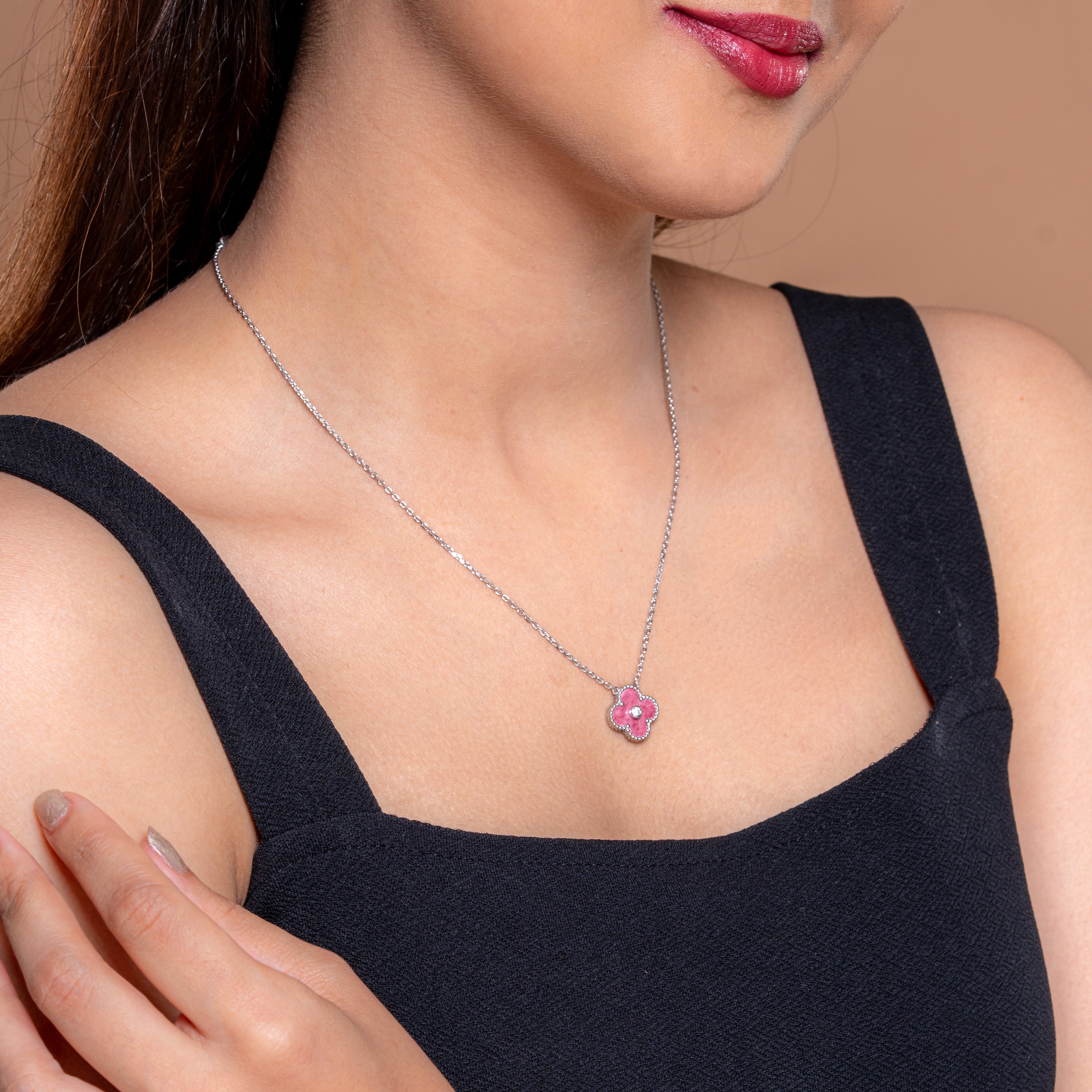 925 Sterling Silver Pink Clover Pendant Necklace