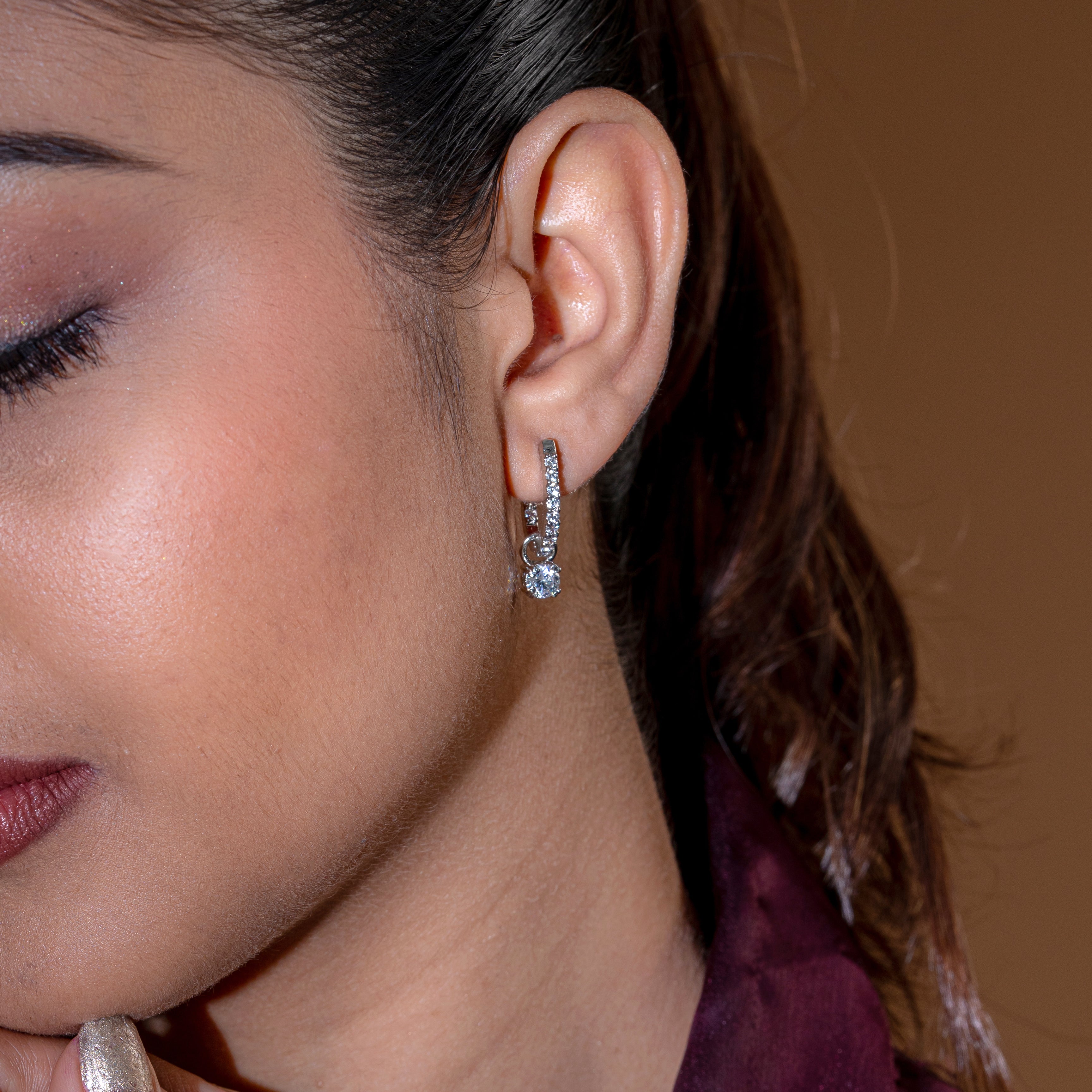 Reegalia 925 Sterling Silver Twisted Infinity Hoop Earrings