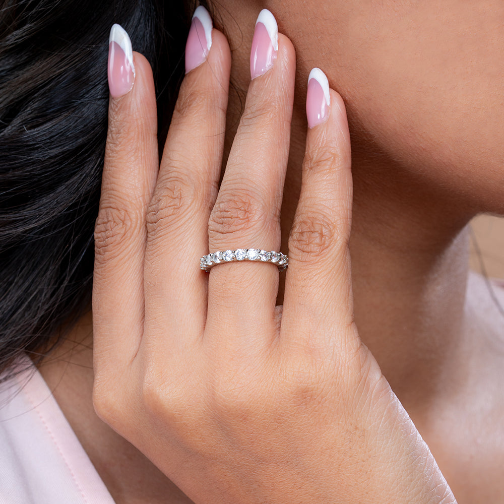 Reegalia Classic Eternity Band – 925 Silver.