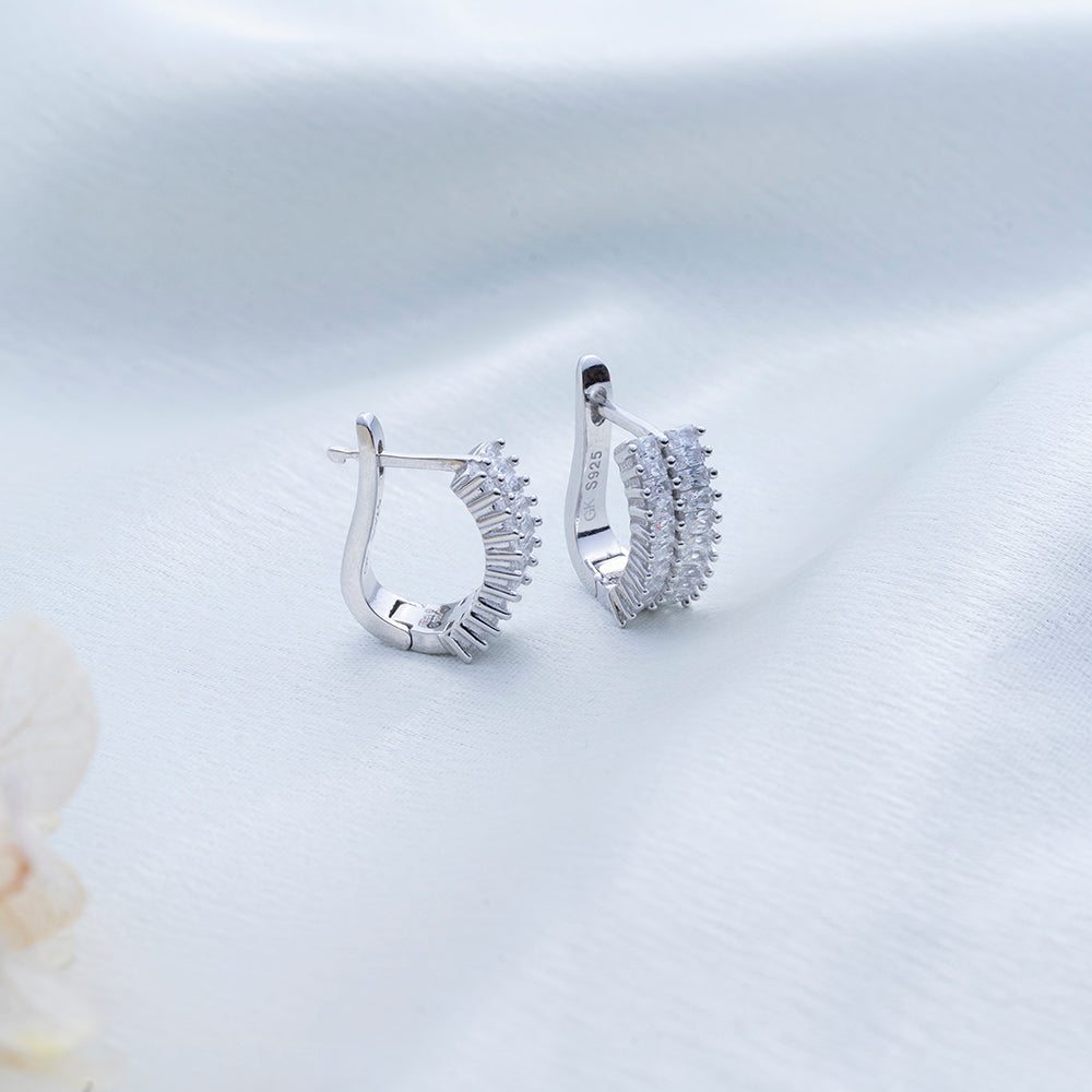 Reegalia Sterling Silver Baguette Sparkle Hoop Earrings.
