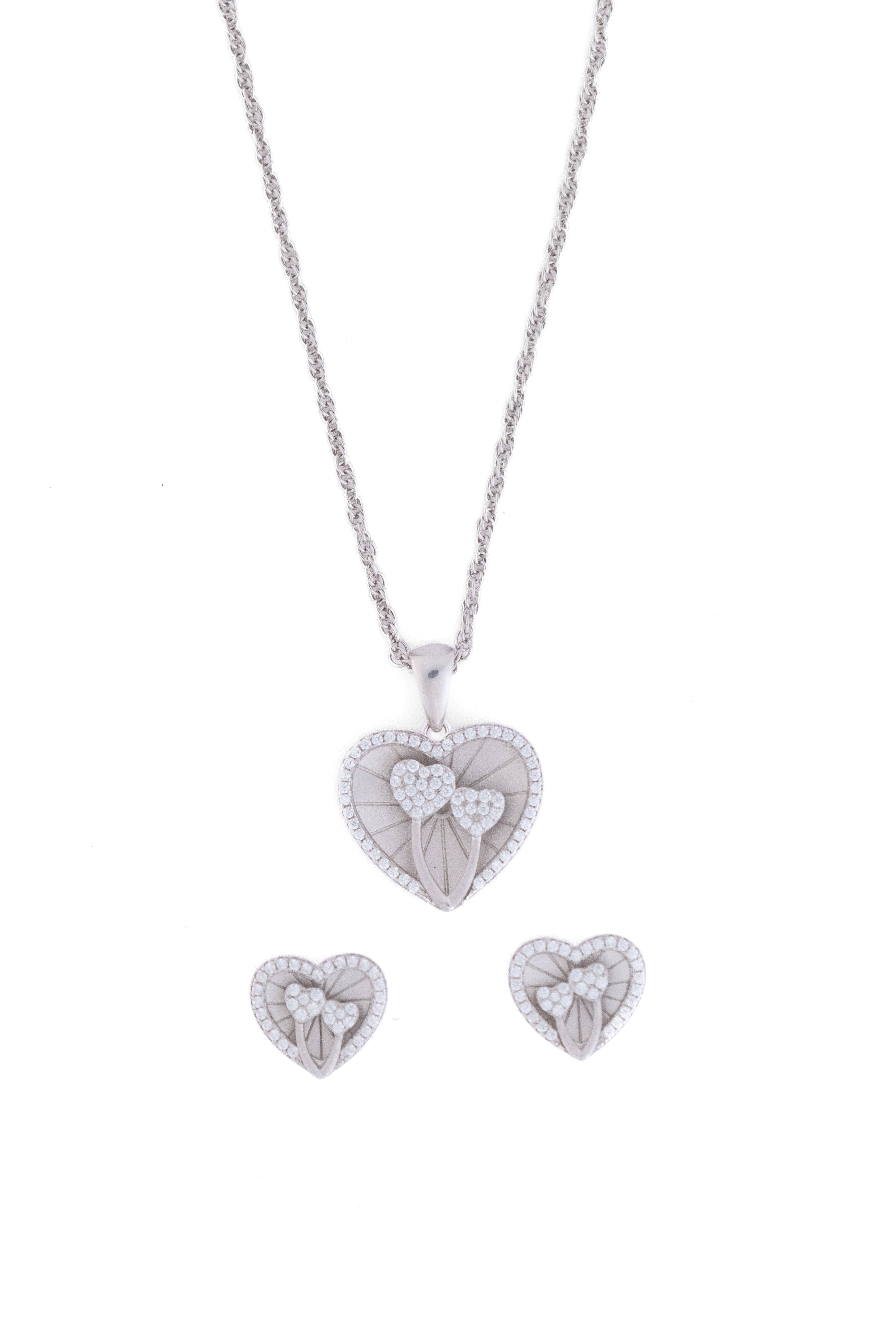Reegalia 925 Silver Sparkling Heart Bow Ear-Ring &  Pendant. With out Chain.