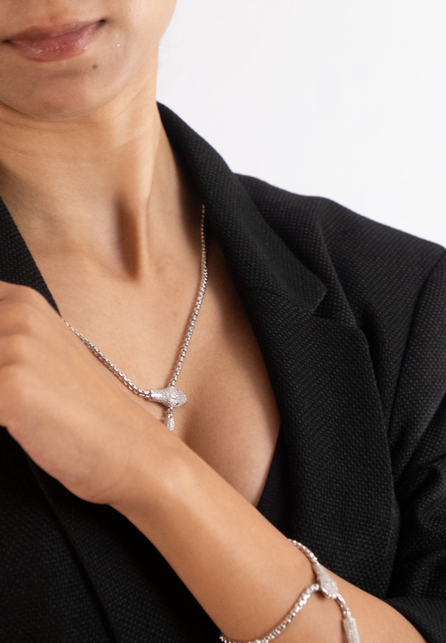 Reegalia Viper Fang Set – 925 Silver Chain & Bracelet
