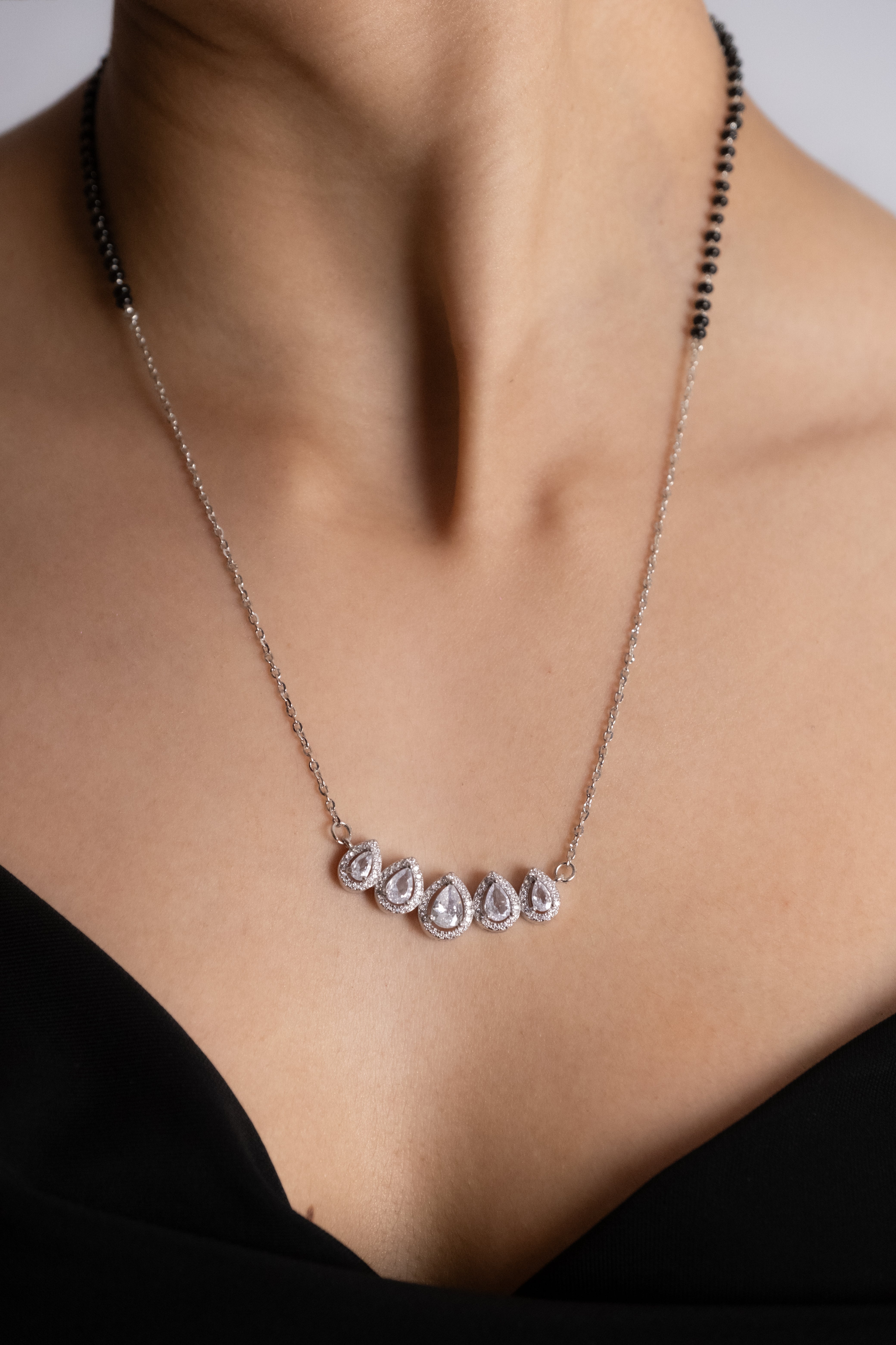 Reegalia Teardrop Elegance Mangalsutra Set – 925 Silver