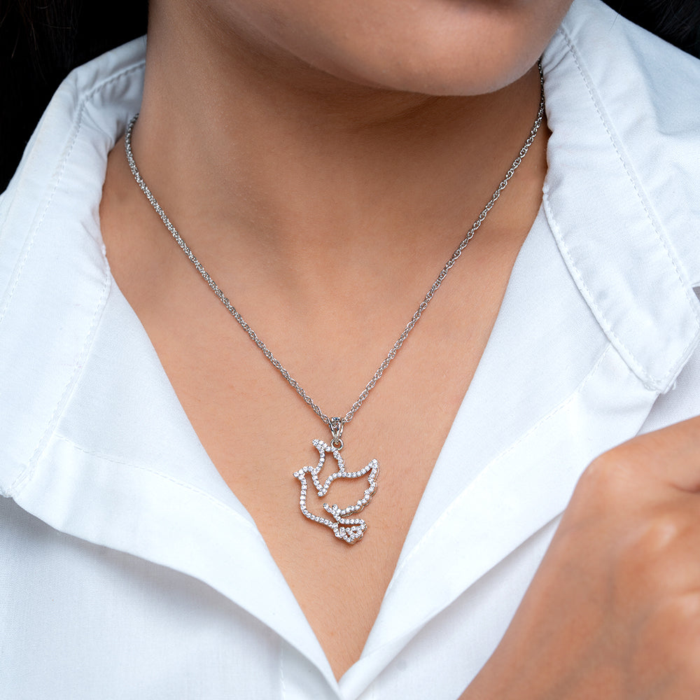Reegalia PeaceDove 925 Silver Pendant Necklace.