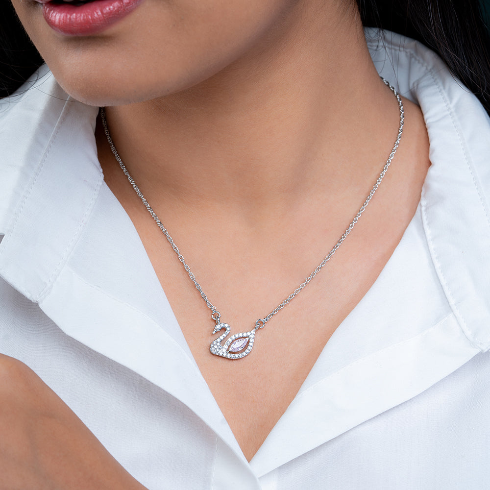 Reegalia Sparkling Evil Eye Swan Necklace – 925 Silver