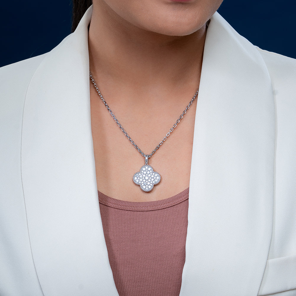 Reegalia Clover Shine Pendant – 925 Silver.