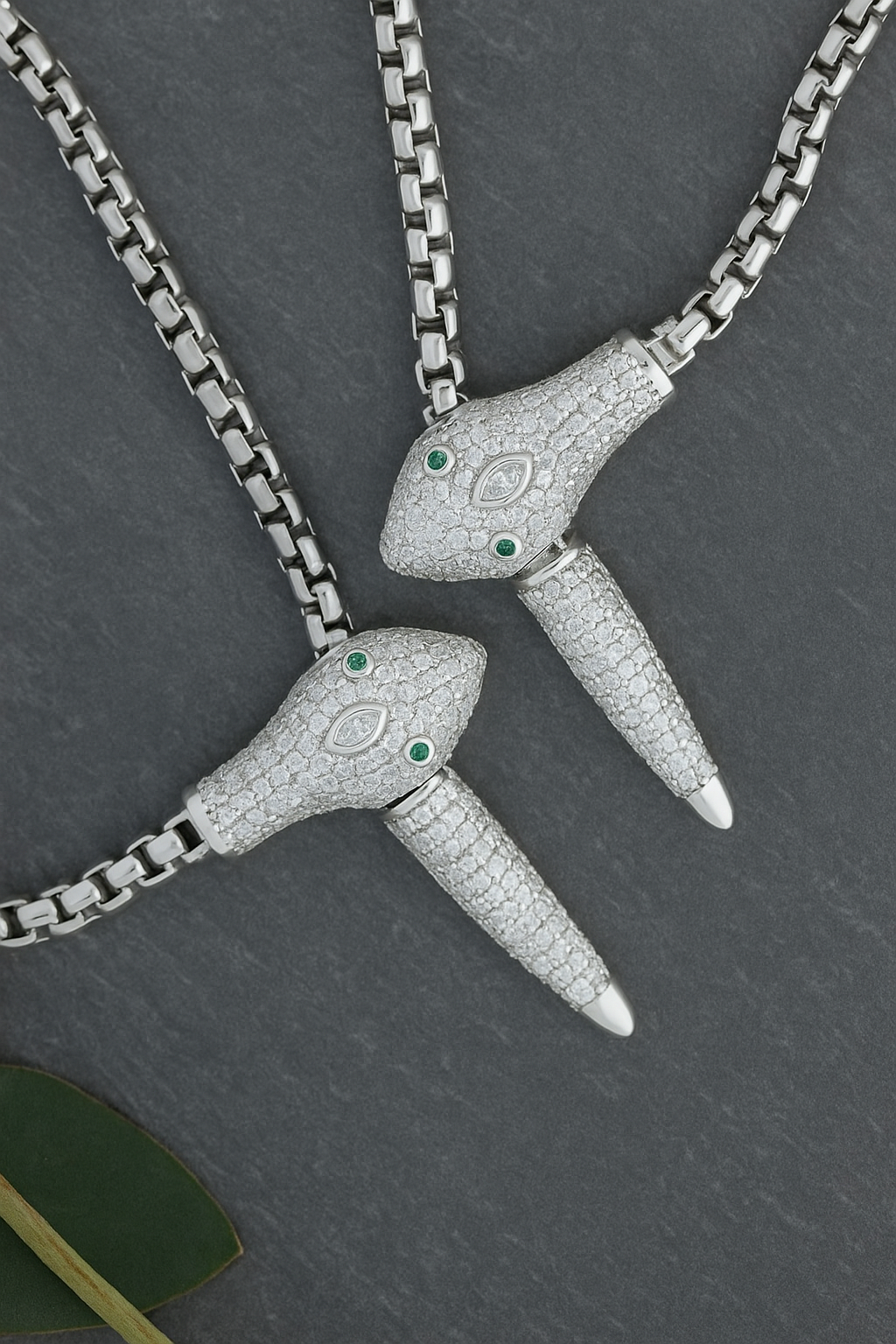 Reegalia Viper Fang Set – 925 Silver Chain & Bracelet